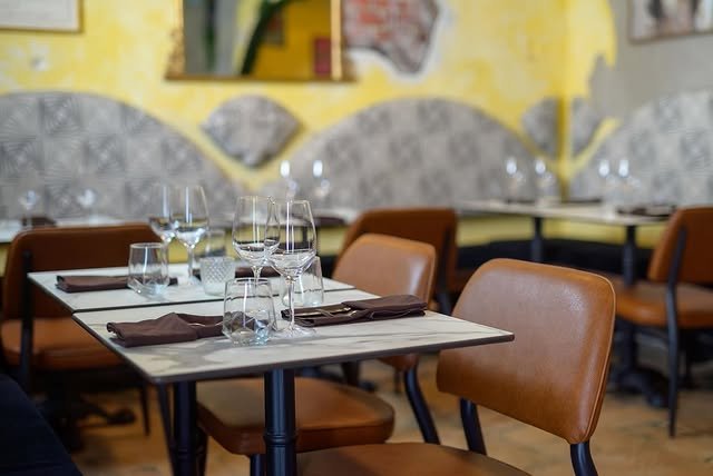 Pasta Amor y Vino Restaurant_(26)